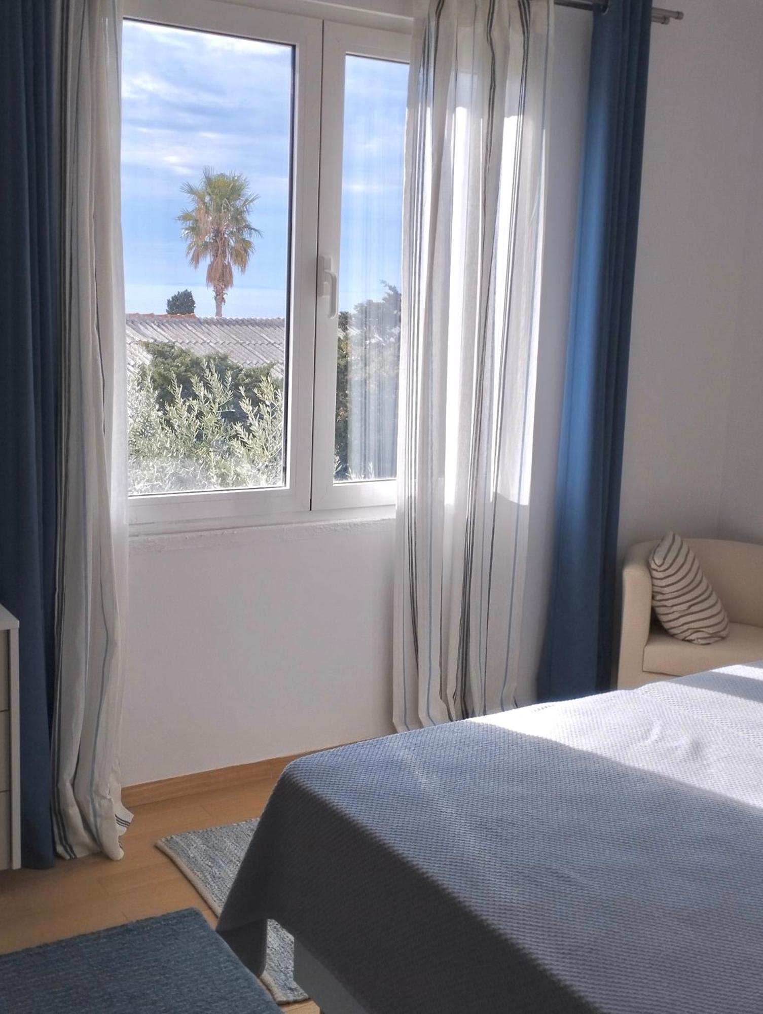 Guesthouse - Hotel California Novaglia Esterno foto